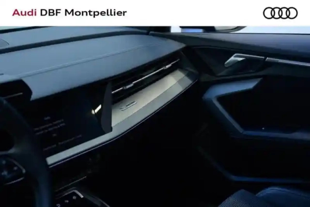 Audi A3 tfsi mild hybrid 116 s tronic 7 s line — photo 4