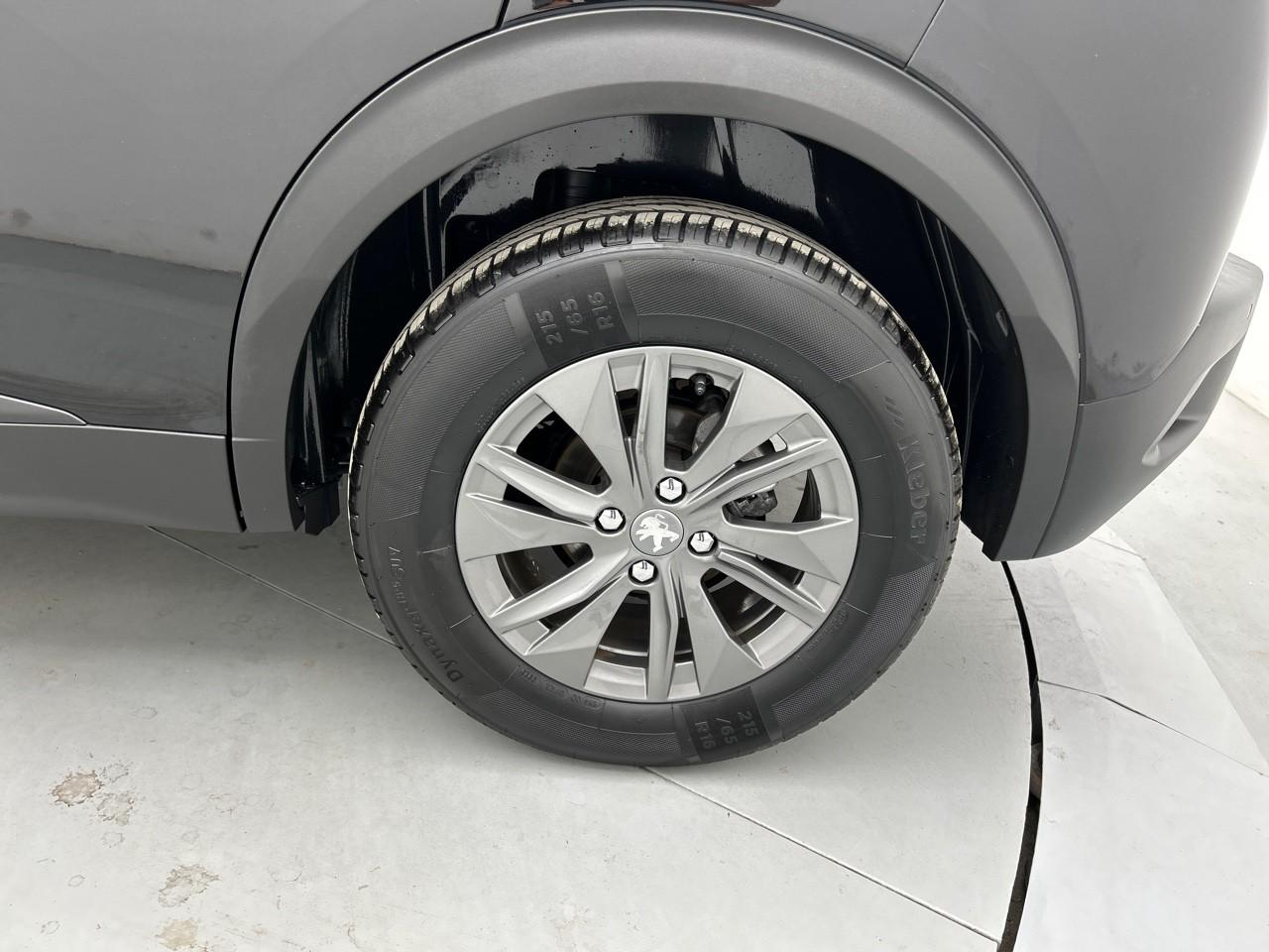 Peugeot 2008 puretech 130 s&s eat8 style — photo 16