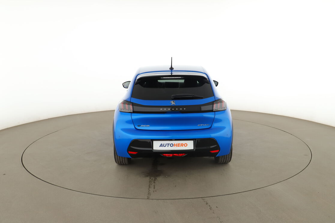 Peugeot 208 Electrique 50 kWh GT Line — photo 4