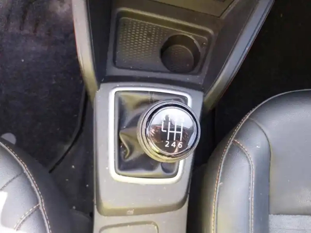 Dacia Duster eco-g 100 4x2 — photo 13