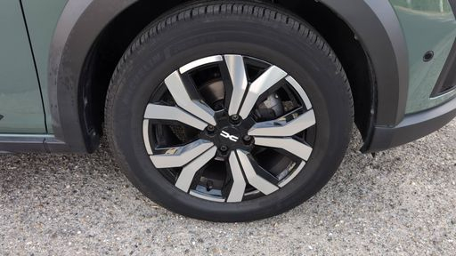 Dacia Sandero 1.0 TCe 100 ECO-G - Stepway Expression + – 2023 – 50626 km – Bicarburation essence GPL – Boîte Manuelle — photo 12