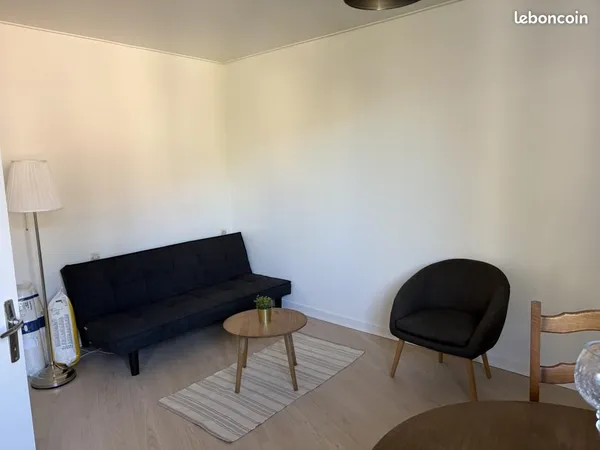 Studio 1 pièce 25 m²