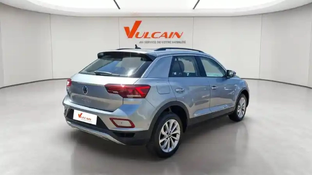 Volkswagen T-Roc 1.5 tsi evo 150 start/stop dsg7 — photo 8