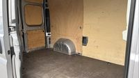 Peugeot Boxer L2H2 3.0 120ch BlueHDi S&S — photo 25