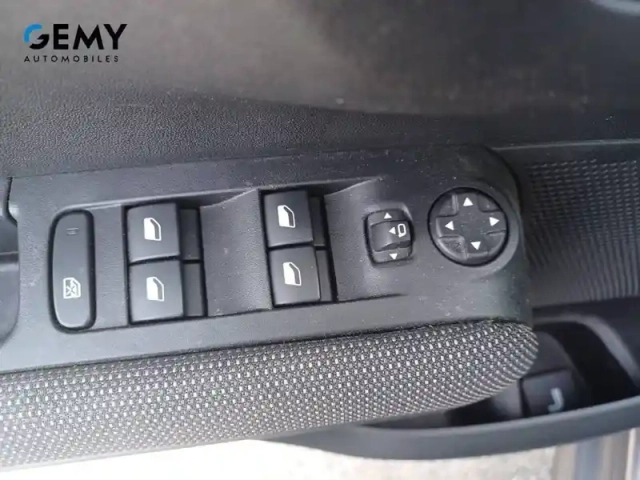 Citroën C3 Aircross puretech 110 s&amp;s bvm6 — photo 12