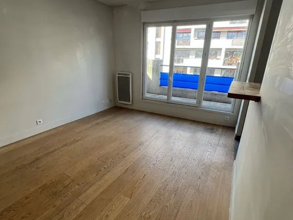 Appartement 1 pièce 72 m²