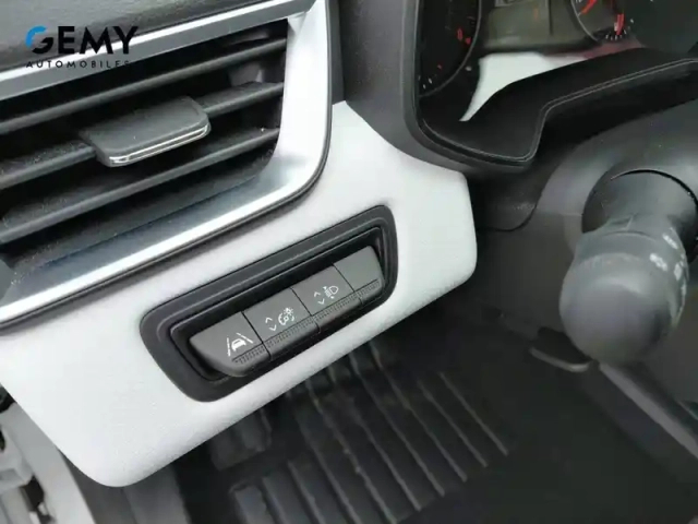 Renault Clio tce 100 gpl — photo 14