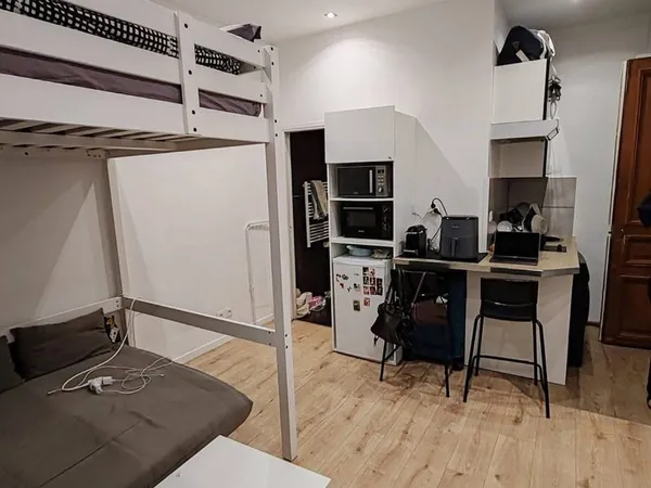 Studio 1 pièce 20 m²