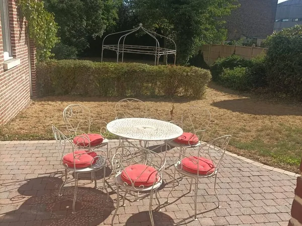 Maison 6 pièces 210 m²