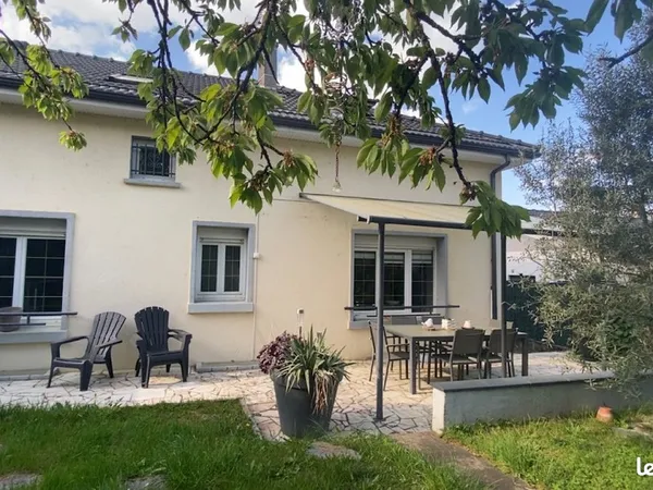 Maison 7 pièces 126 m²