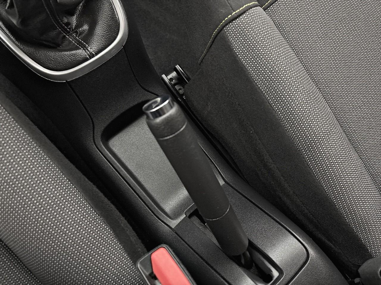 Citroën C3 puretech 83 s&s bvm5 shine — photo 30