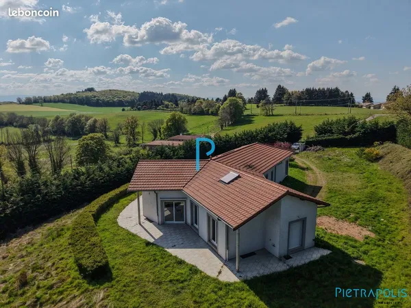 Maison 8 pièces 200 m²