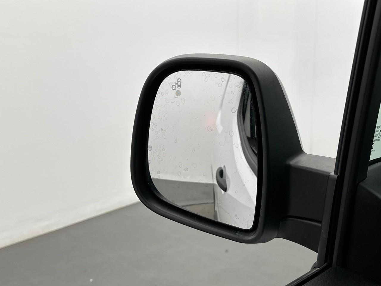 Citroën Berlingo van m diesel 100 ch manuelle — photo 15