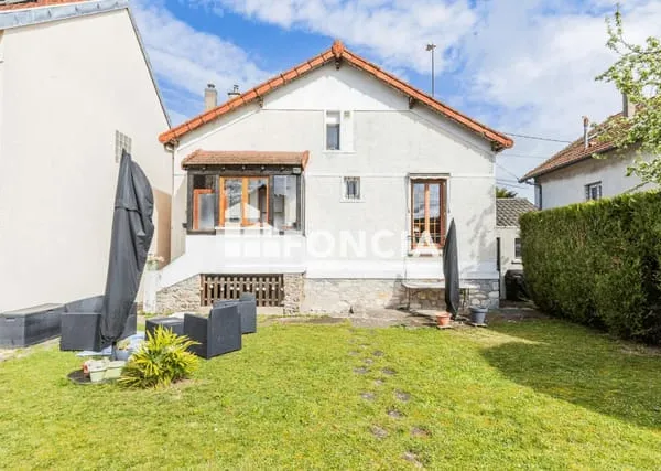 Exclusivité à Athis-Mons : Charmante maison 4 pièces avec jardin