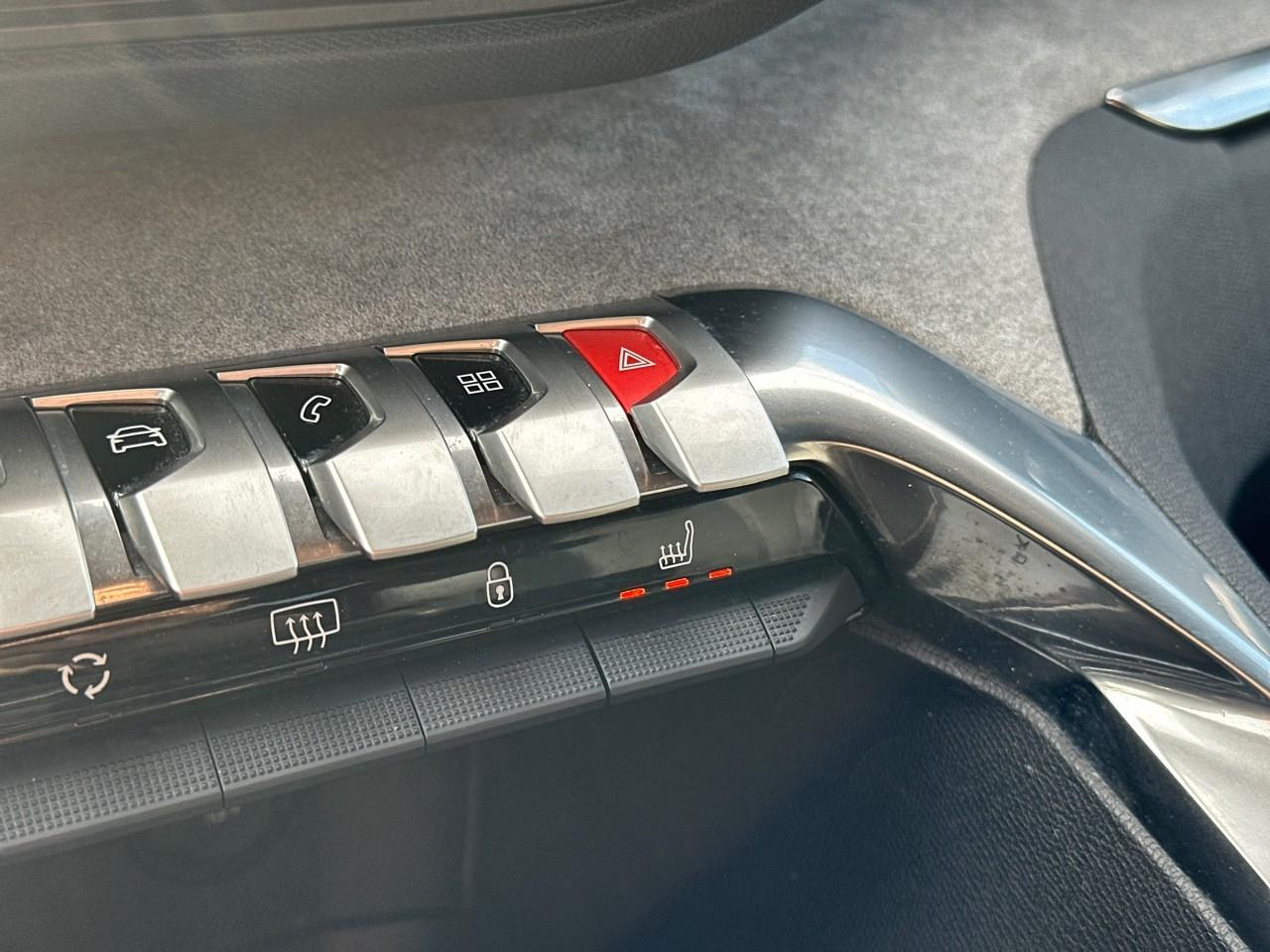 Peugeot 5008 puretech 130ch s&s eat8 gt — photo 29