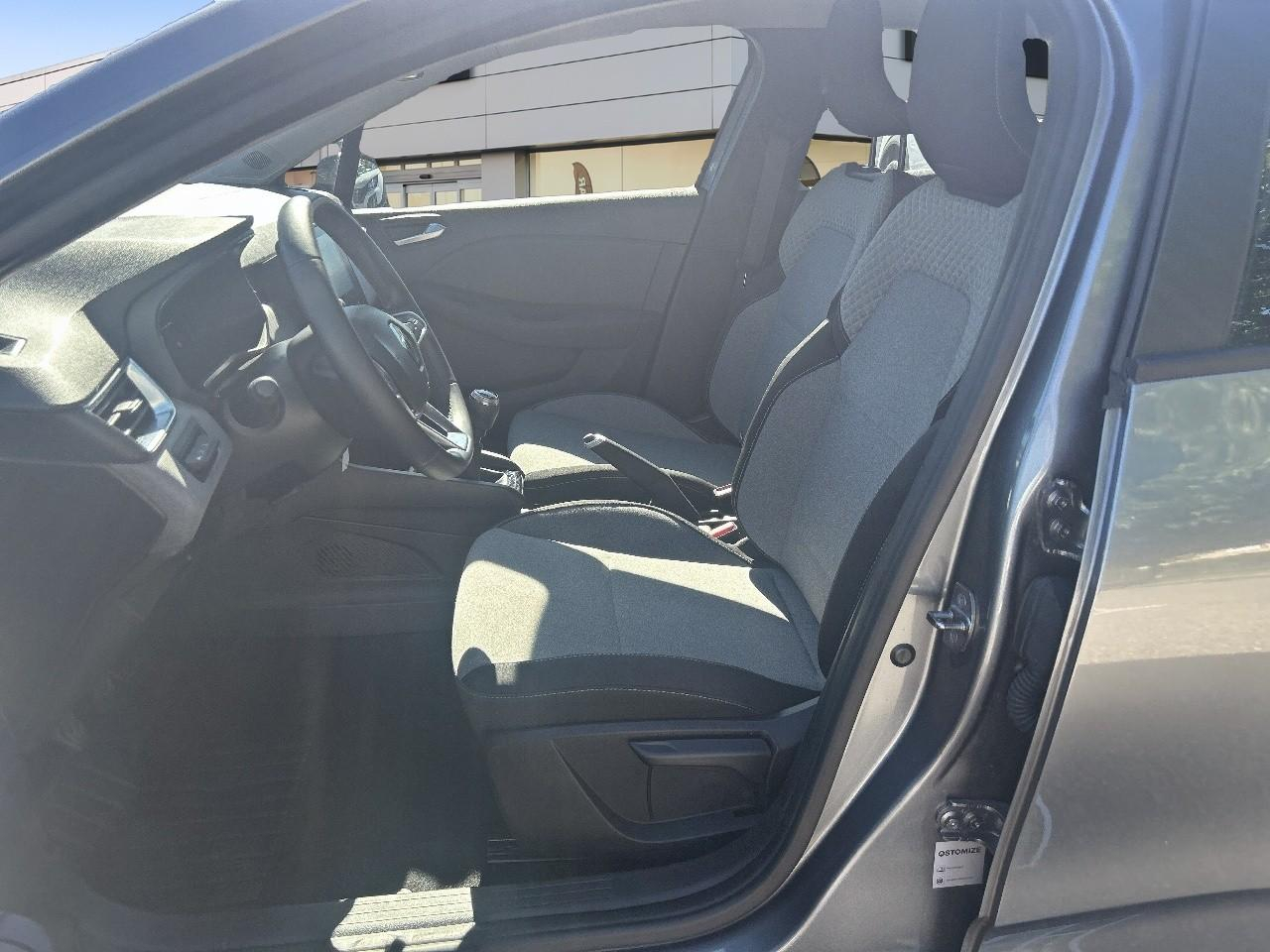 Renault Clio 1.0 tce 90ch evolution - 24 — photo 9