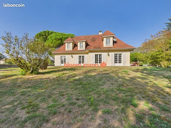 Maison 6 pièces 172 m²