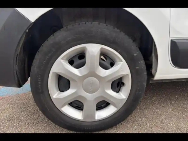 Dacia Dokker 1.5 blue dci 75ch essentiel — photo 14