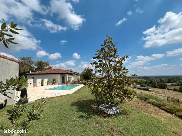 Maison 3 pièces 109 m²