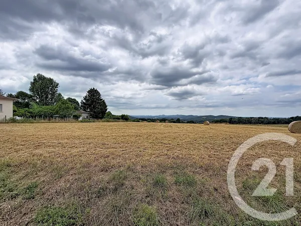 Terrain 1027 m²