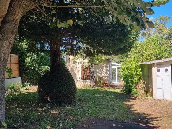 Vends maison - 50 m² - 3 pièces, 1 chambre - Tours 37100