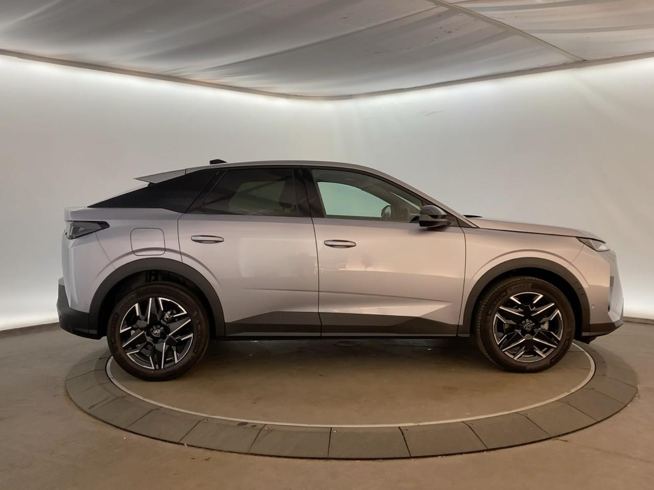 Peugeot 3008 hybrid 145 e-dcs6 allure — photo 4