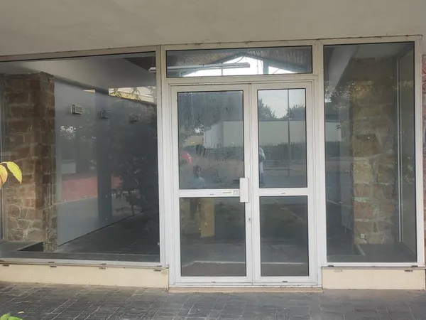 Local commercial