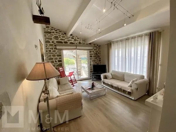 Magnifique maison en pierre