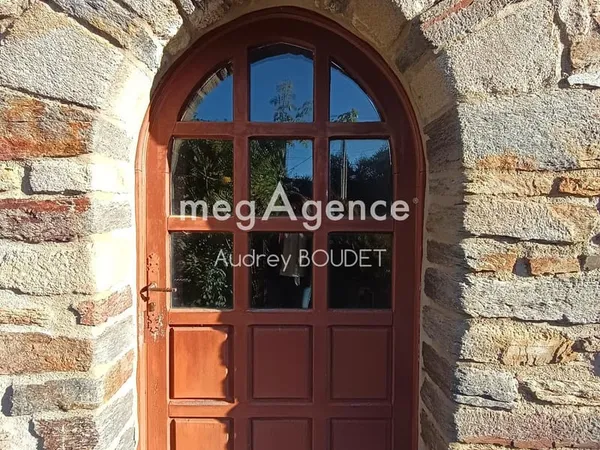 ENSEMBLE IMMOBILIER DE CARACTERE