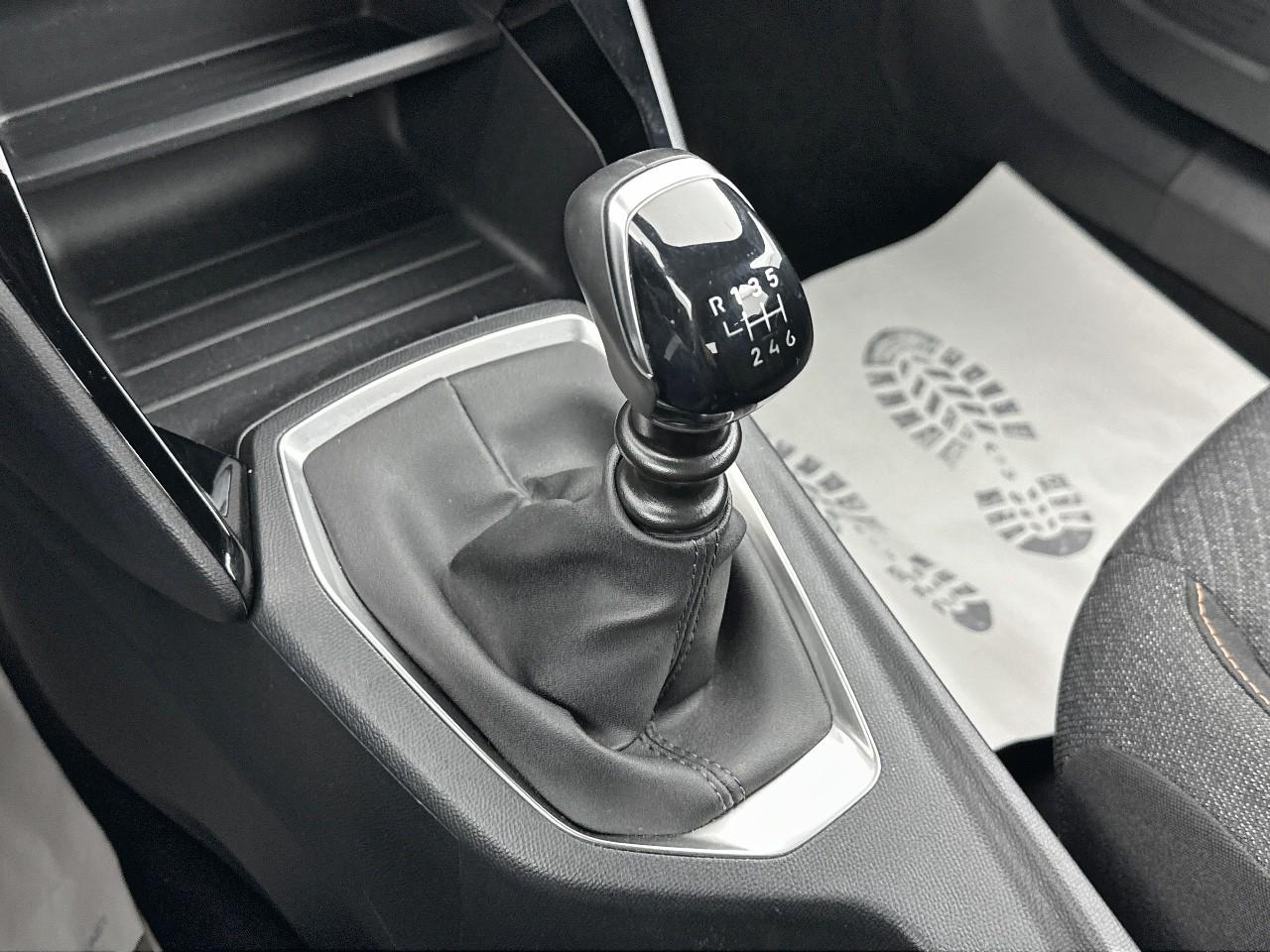 Peugeot 2008 100 s&s bvm6 style — photo 29
