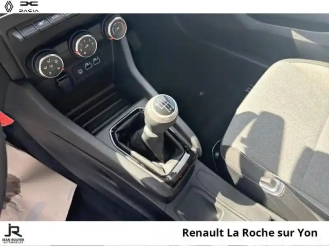 Renault Clio 1.0 tce 90ch evolution - 24 — photo 6