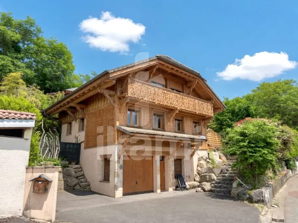 Maison d'exception au pied du Salève Portes de Genève