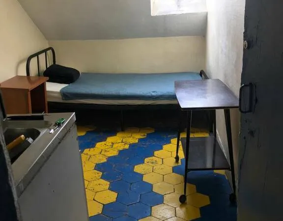 Chambre de service 1 pièce 7 m²