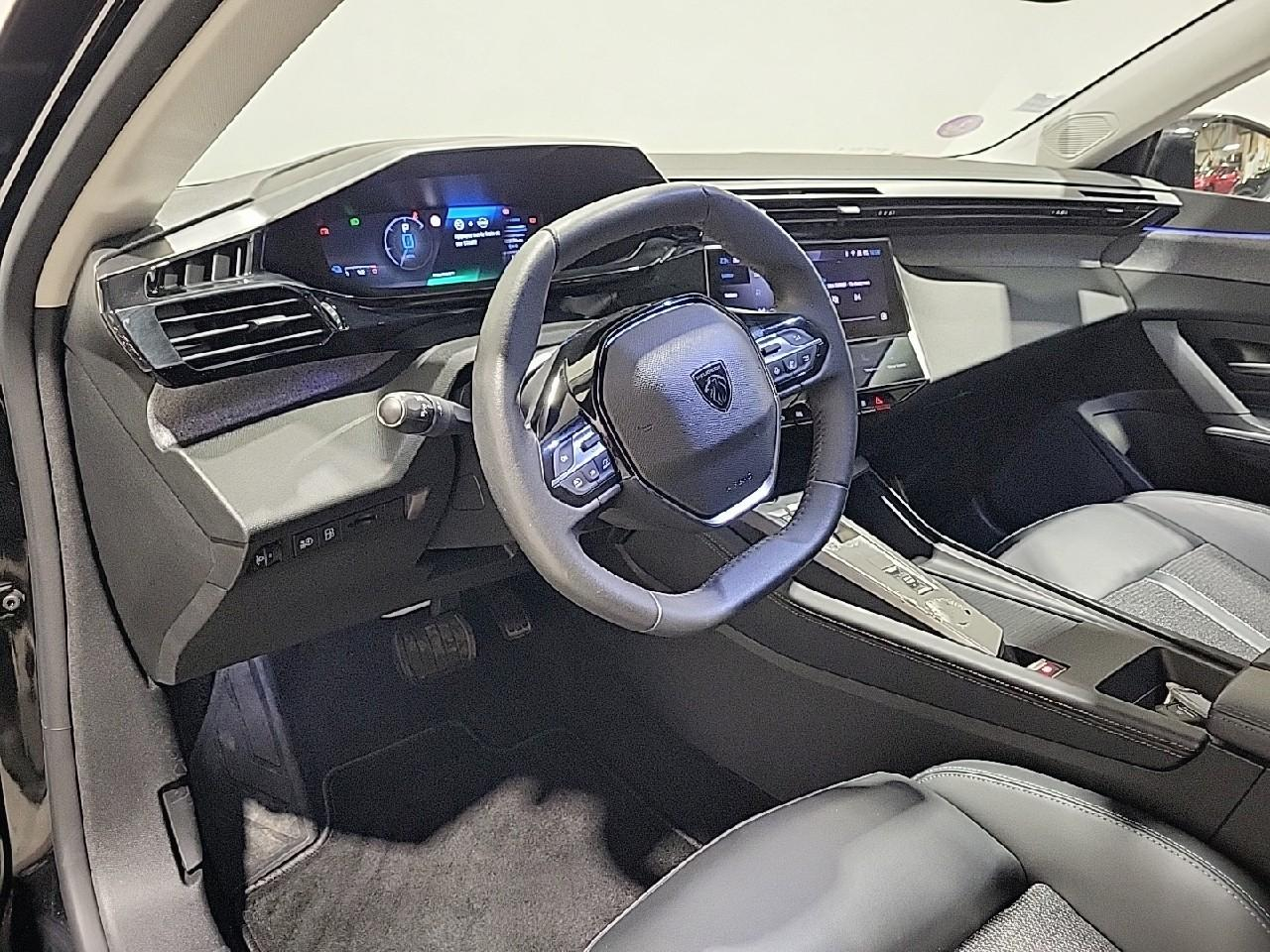 Peugeot 308 phev 180 e-eat8 allure pack — photo 9