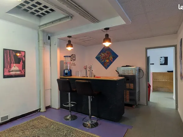 Espace de travail à louer - Atelier/Bureau indépendant à Lyon 9