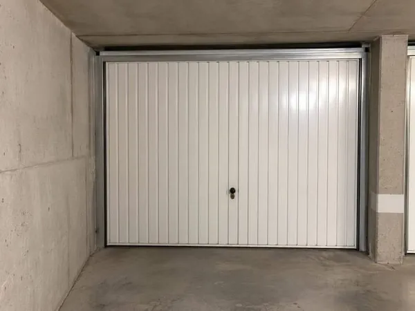 Parking 13 m²