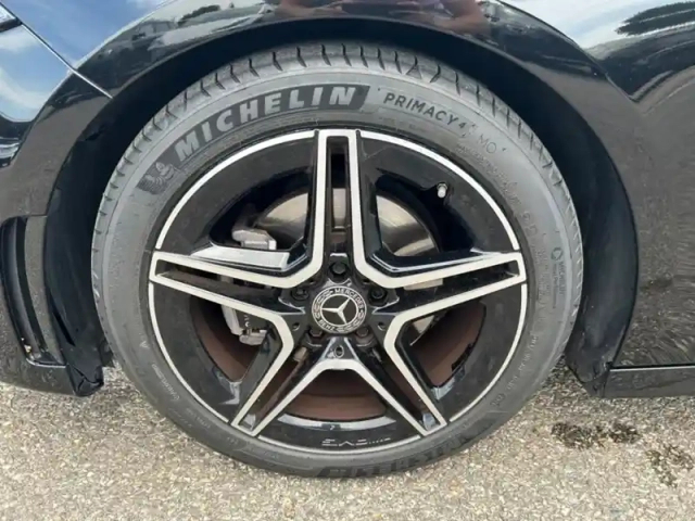 Mercedes Classe A 200 amg line — photo 9