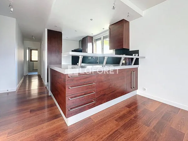 Appartement 4 pièces 85 m²