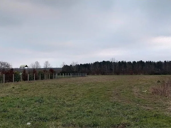 Terrain constructible 3187 m²