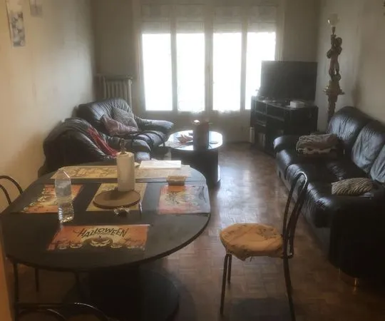 Chambre de 20m2 à louer sur Nice