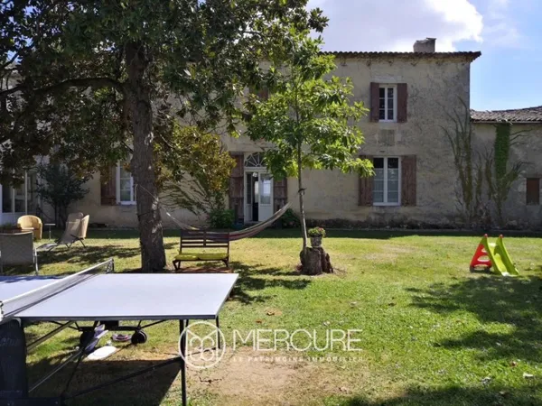 SAINTE-FOY-LA-GRANDE - MAISON DE MAITRE XIXème AVEC GITES ET PIS