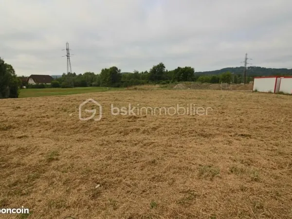 Terrain 1 057 m² Aressy