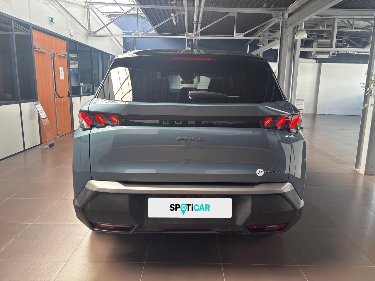 Peugeot 5008 hybrid 145 ch e-dcs6 gt — photo 5