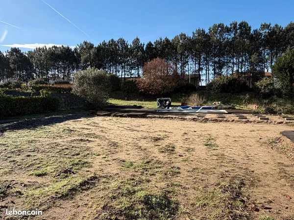 Terrain 588 m² TOSSE