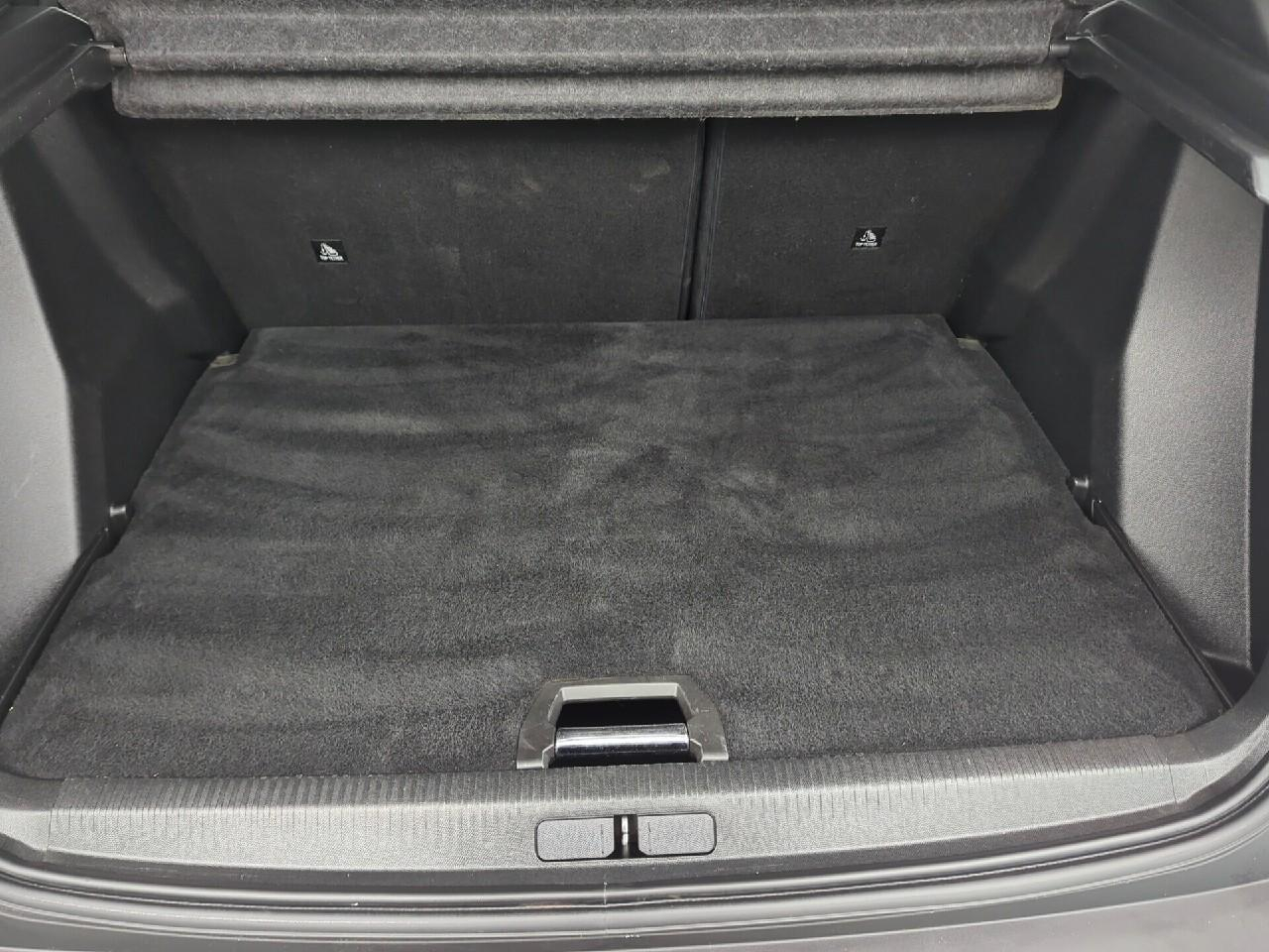 Peugeot 2008 puretech 130 s&s bvm6 allure — photo 6