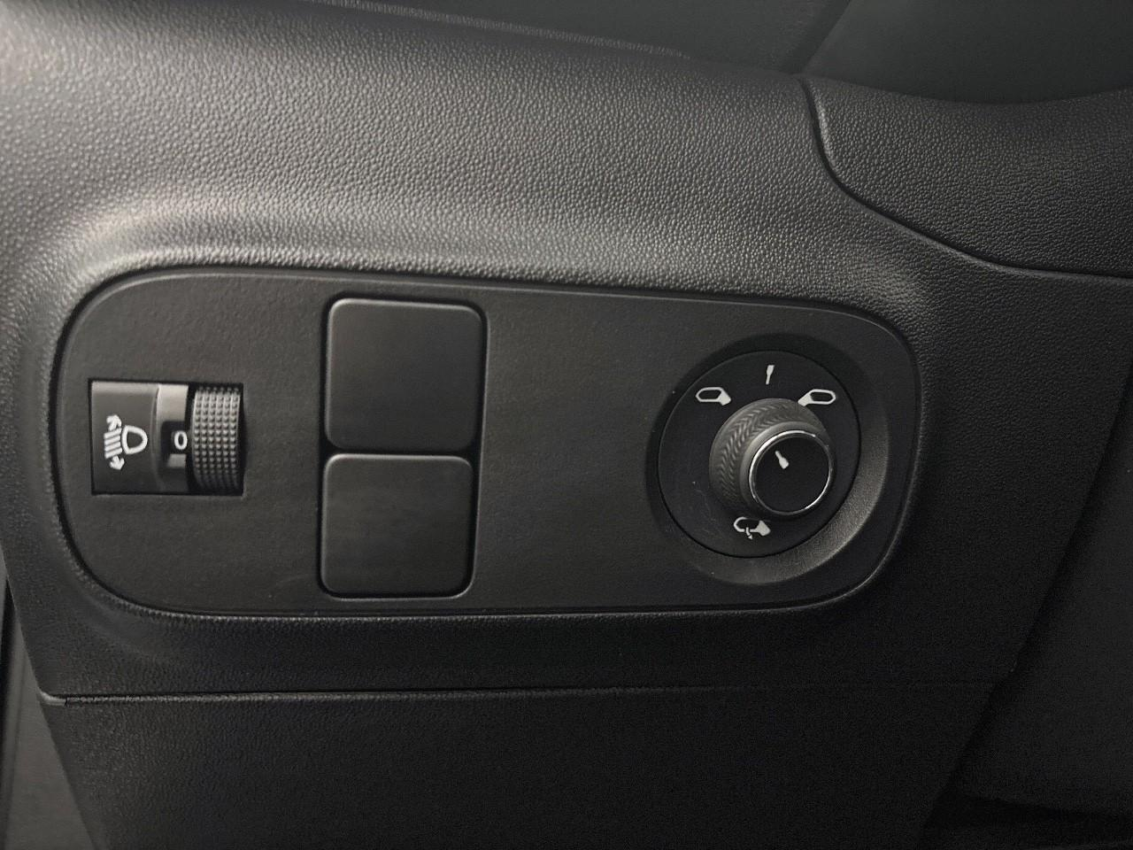 Citroën C3 puretech 110 s&s eat6 shine — photo 18