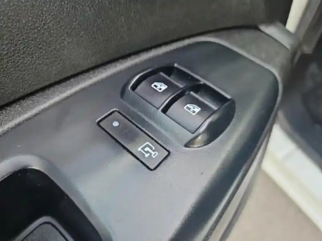 Fiat Doblo cargo 1.4 i.e. 95ch pack professional trio nav e6 — photo 13