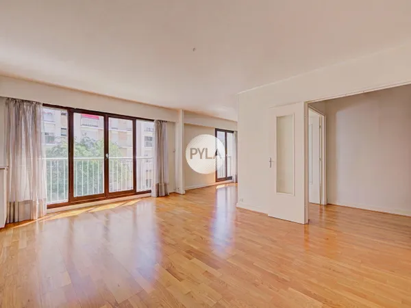 Buttes-Chaumont / Annelets - 105m² - T4/T5