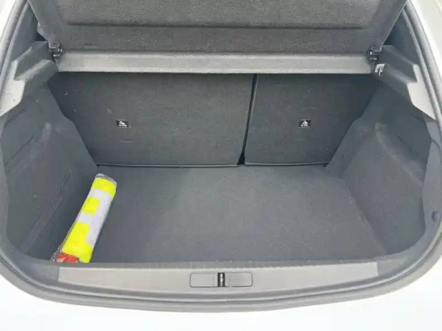 Peugeot 208 puretech 100 s&amp;s bvm6 — photo 6