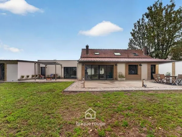 Maison 4 pièces 175 m²